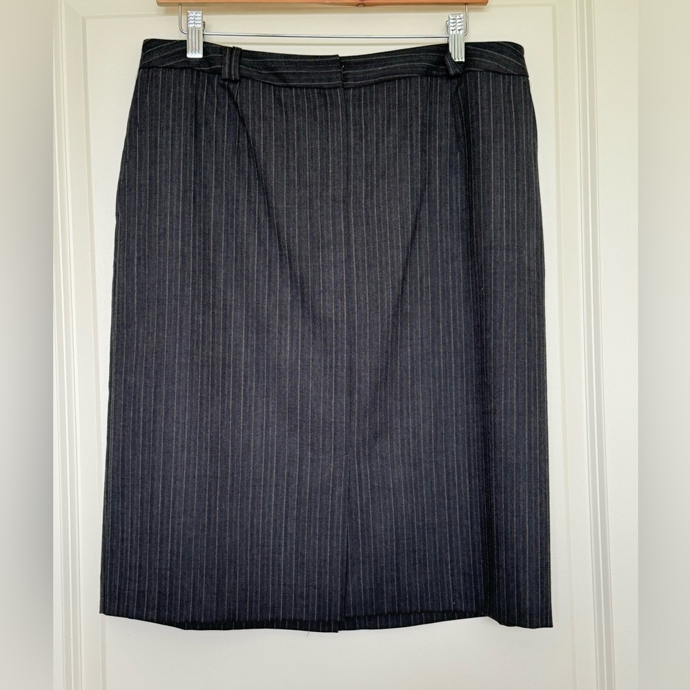 Talbots Pencil Skirt - Gray - Beige Pinstripe - 12